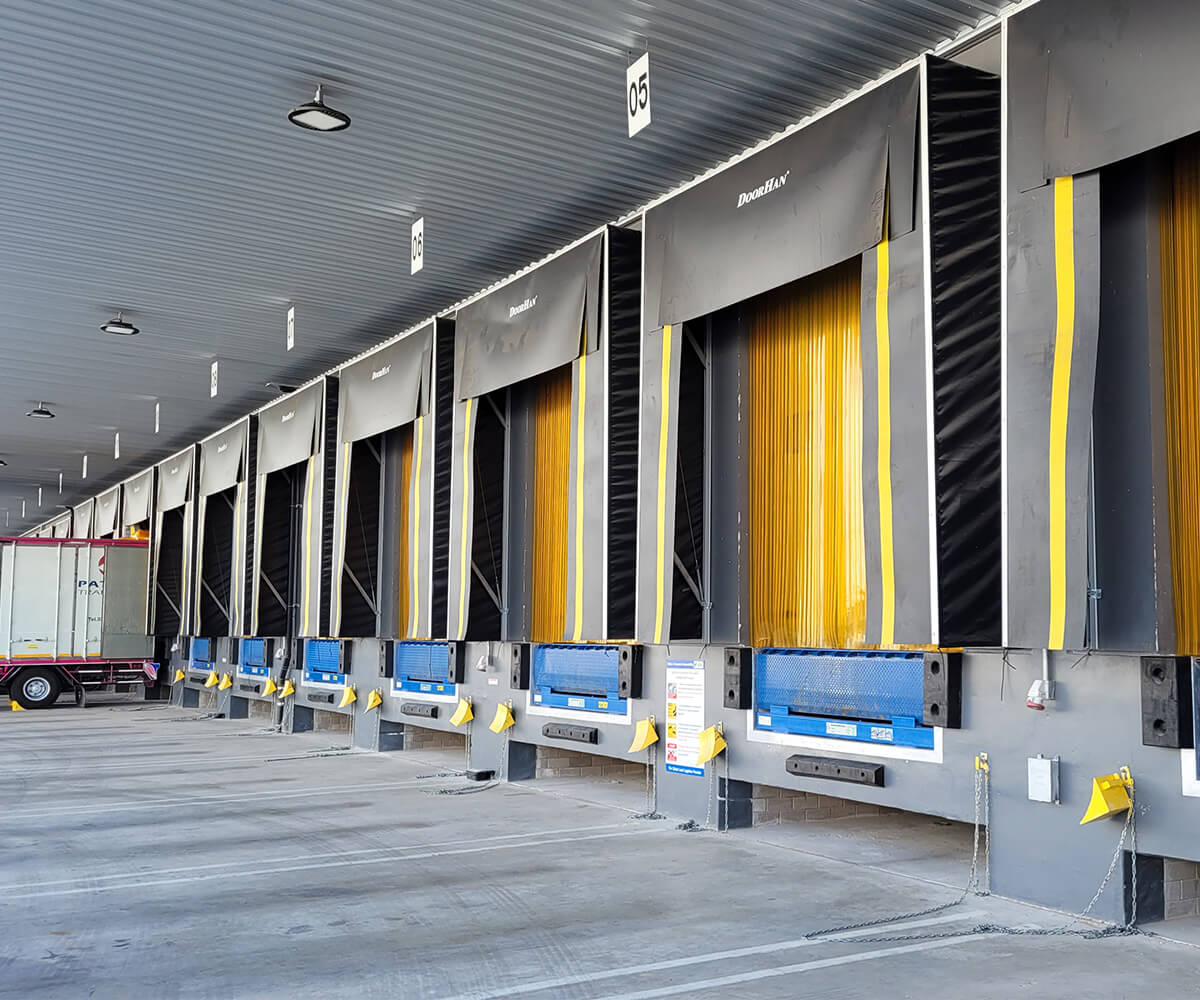 ประตูโรงงานอุตสาหกรรมและลานโหลดสินค้าแบบครบวงจร